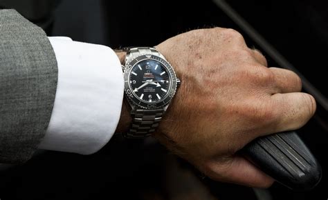 James Bond’s new watch in SKYFALL: the OMEGA Seamaster Planet .